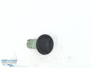 Used Heater resistor Volkswagen Fox (5Z) 1.2 Price € 25,00 Margin scheme offered by Autodemontage van de Laar