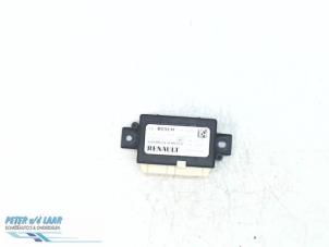 Used PDC Module Renault Scénic IV (RFAJ) 1.5 Energy dCi 110 Price € 100,00 Margin scheme offered by Autodemontage van de Laar