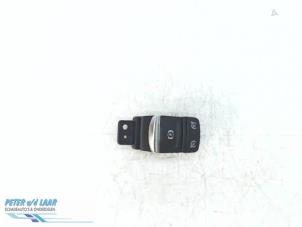 Used Parking brake switch Renault Scénic IV (RFAJ) 1.5 Energy dCi 110 Price € 50,00 Margin scheme offered by Autodemontage van de Laar