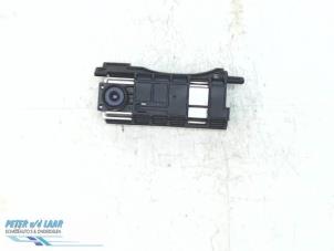 Used Front camera Renault Twingo III (AH) 1.0 SCe 70 12V Price € 250,00 Margin scheme offered by Autodemontage van de Laar