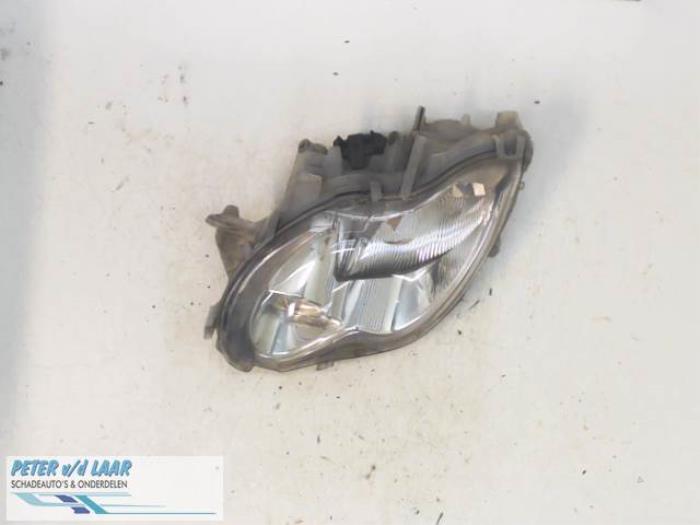 Headlight, left from a Smart Fortwo Coupé (450.3) 0.7 2003