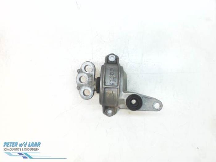 Used Engine mount Opel Meriva (B) 1.4 Turbo 16V ecoFLEX Price € 35,00 Margin scheme offered by Autodemontage van de Laar