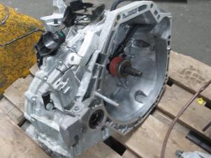 Gebrauchte Getriebe Renault Megane III Berline (BZ) 1.5 dCi 110 Preis € 786,50 Mit Mehrwertsteuer angeboten von Autodemontage van de Laar
