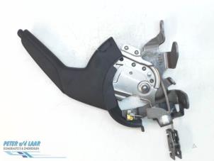 Used Parking brake lever Nissan Micra (K14) 1.0 12V Price € 50,00 Margin scheme offered by Autodemontage van de Laar