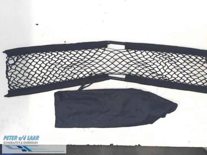 Luggage net from a Opel Insignia Sports Tourer 2.0 CDTI 16V 160 Ecotec 2010