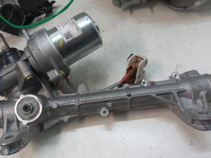 Used Power steering box Smart Forfour (453) 1.0 12V Price on request offered by Autodemontage van de Laar