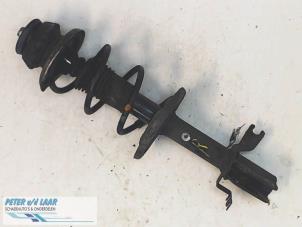 Used Front shock absorber rod, right Dacia Logan MCV II/Sandero Wagon (7S) 0.9 TCE 12V Price on request offered by Autodemontage van de Laar