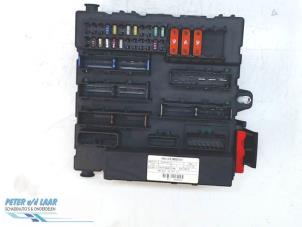 Used Fuse box Opel Vectra C GTS 2.2 16V Price on request offered by Autodemontage van de Laar