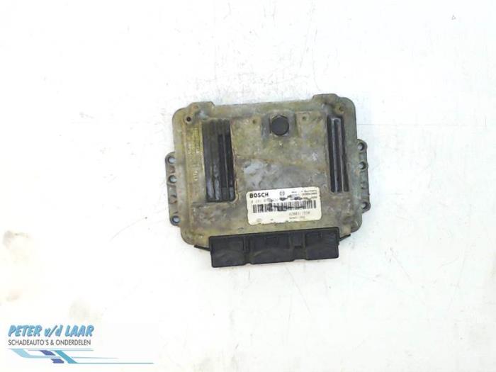 Used Engine management computer Opel Movano (4A1; 4A2; 4B2; 4B3; 4C2; 4C3) 2.5 CDTI Price on request offered by Autodemontage van de Laar