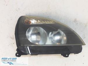 Used Headlight, right Renault Clio II (BB/CB) 1.4 16V Si Price € 40,00 Margin scheme offered by Autodemontage van de Laar