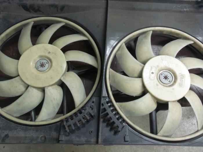 Fan motor from a Opel Vectra 2005