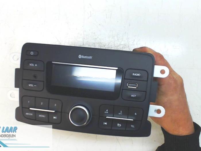 Radio/Lecteur CD d'un Dacia Sandero II 1.5 dCi 90 2018