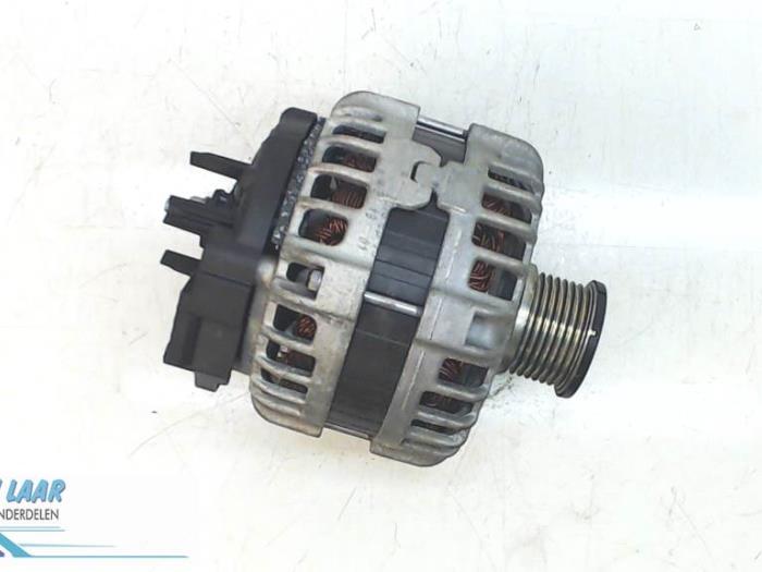 Usagé Dynamo Renault Scénic IV (RFAJ) 1.6 Energy dCi 130 Prix € 200,00 Règlement à la marge proposé par Autodemontage van de Laar