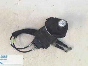 Used Gearbox shift cable Renault Captur (2R) 1.5 Energy dCi 90 FAP Price on request offered by Autodemontage van de Laar
