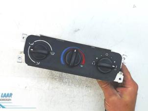 Usados Panel de control de calefacción Ford Transit 2.0 TDdi 16V Precio de solicitud ofrecido por Autodemontage van de Laar
