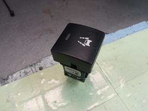 Gebrauchte Schalter Citroen C4 Coupé (LA) 2.0 HDi 16V Preis auf Anfrage angeboten von Autodemontage van de Laar