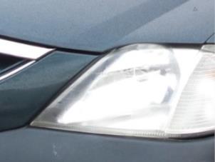 Used Headlight, left Dacia Logan (LS) 1.4 Price € 35,00 Margin scheme offered by Autodemontage van de Laar