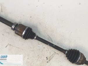 Used Front drive shaft, right Nissan NV 300 1.6 dCi 125 Price on request offered by Autodemontage van de Laar