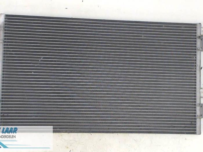 Usagé Radiateur clim Renault Vel Satis (BJ) 2.0 16V Turbo Prix € 70,00 Règlement à la marge proposé par Autodemontage van de Laar