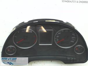 Używane Licznik kilometrów KM Audi A4 Avant (B7) 1.9 TDI Cena € 120,00 Procedura marży oferowane przez Autodemontage van de Laar