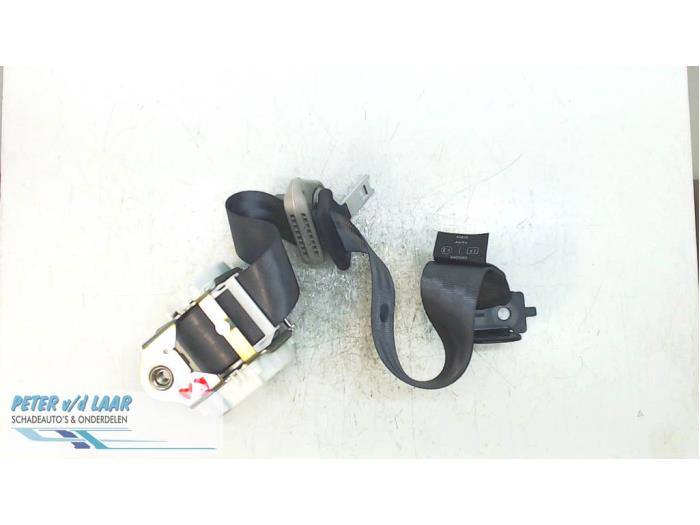 Rear seatbelt, right from a Renault Modus/Grand Modus (JP) 1.2 16V 2012