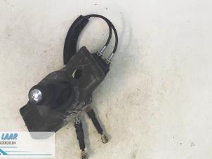Used Gearbox shift cable Renault Modus/Grand Modus (JP) 1.2 16V Price on request offered by Autodemontage van de Laar