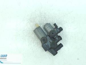 Used Electric heater valve BMW 3 serie Compact (E46/5) 318td 16V Price on request offered by Autodemontage van de Laar