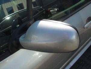 Used Wing mirror, left Peugeot 307 SW (3H) 1.6 16V Price € 50,00 Margin scheme offered by Autodemontage van de Laar