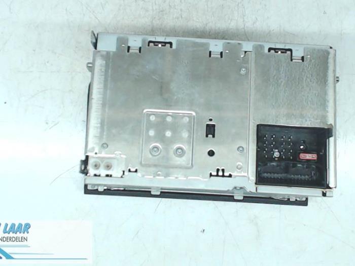 Radio CD player from a Audi A3 2009