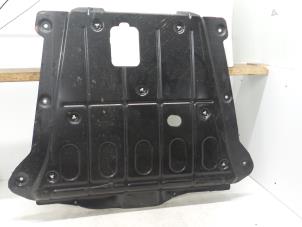 Used Engine protection panel Dacia Duster (SR) 1.5 dCi 109 Price on request offered by Autodemontage van de Laar