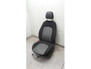 Used Seat, left Fiat Grande Punto (199) 1.3 JTD Multijet 16V VGT Price € 90,00 Margin scheme offered by Autodemontage van de Laar