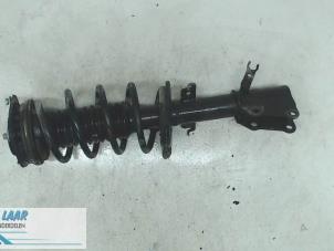 Used Front shock absorber rod, right Renault Kangoo Express (FW) 1.5 dCi 75 Price on request offered by Autodemontage van de Laar