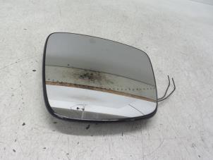 Used Mirror glass, left Renault Kadjar (RFEH) 1.5 Blue dCi Price on request offered by Autodemontage van de Laar