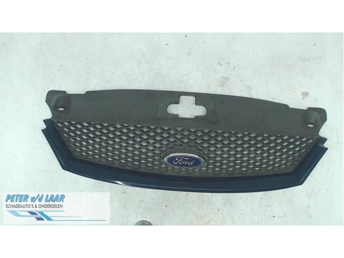Używane Grill Ford Mondeo III Wagon Cena na żądanie oferowane przez Autodemontage van de Laar