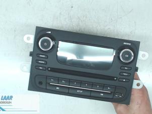 Gebrauchte Radio CD Spieler Fiat Talento 1.6 MultiJet Biturbo 120 Preis auf Anfrage angeboten von Autodemontage van de Laar