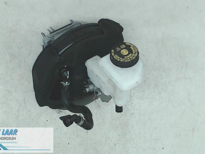 Gebrauchte Bremskraftverstärker Renault Kadjar (RFEH) 1.5 Blue dCi Preis € 100,00 Margenregelung angeboten von Autodemontage van de Laar