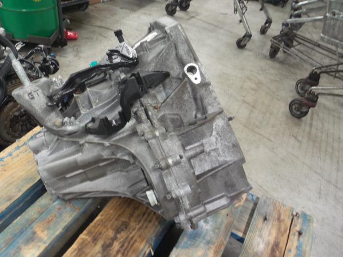 Gearbox Renault Kadjar 1.5 Blue dCi 320104881R K9K872 TL6003