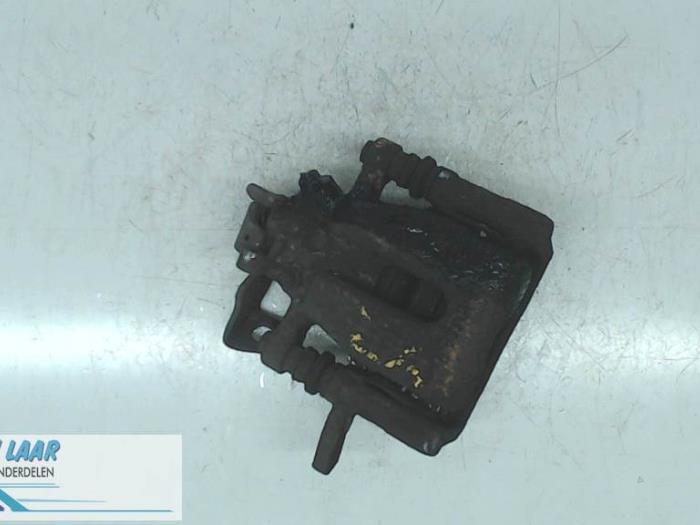 Rear brake calliper, left from a Renault Kangoo Express (FW) 1.5 dCi 90 FAP 2011