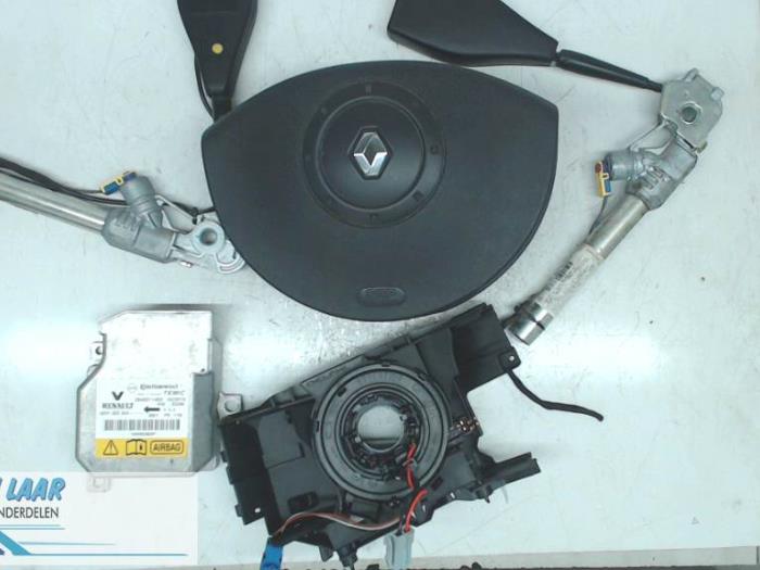 Airbag Set+Modul van een Renault Kangoo Express (FW) 1.5 dCi 90 FAP 2011