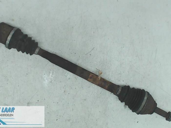 Front drive shaft, right from a Dacia Logan (LS) 1.4 2003