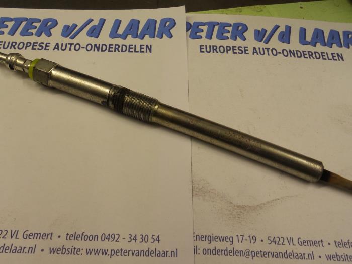 Used Glow plug Renault Espace (RFCJ) 1.8 Energy Tce 225 Price on request offered by Autodemontage van de Laar