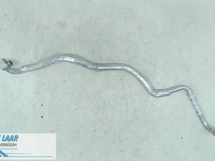 Air conditioning line Renault Trafic Passenger 1.6 dCi 120 Twin Turbo