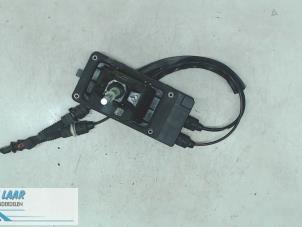 Used Gearbox shift cable Dacia Duster (HS) 1.5 dCi 4x4 Price on request offered by Autodemontage van de Laar