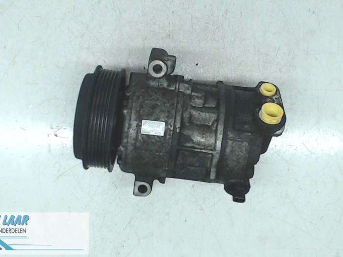 Air conditioning pump from a Fiat Grande Punto (199) 1.9 Multijet Sport 2007