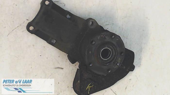 Knuckle, front right from a Fiat Ducato (230/231/232) 2.8 id TD 14 1999