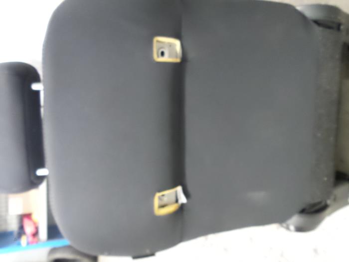 Fotel lewy z Nissan Qashqai (J11) 1.2 DIG-T 16V 2014