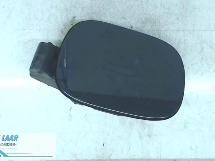 Begagnade Tanklock Volvo V70 (BW) 2.0 16V Pris € 40,00 Marginaltabell erbjuds av Autodemontage van de Laar