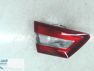Used Taillight, left Renault Clio IV (5R) 1.2 16V Price on request offered by Autodemontage van de Laar