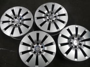 Used Set of sports wheels Mercedes C-Klasse Price € 300,00 Margin scheme offered by Autodemontage van de Laar