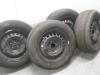 Set of wheels + tyres from a Nissan Qashqai (J11), 2013 1.2 DIG-T 16V, SUV, Petrol, 1.197cc, 85kW (116pk), FWD, HRA2DDT, 2013-11, J11D 2014
